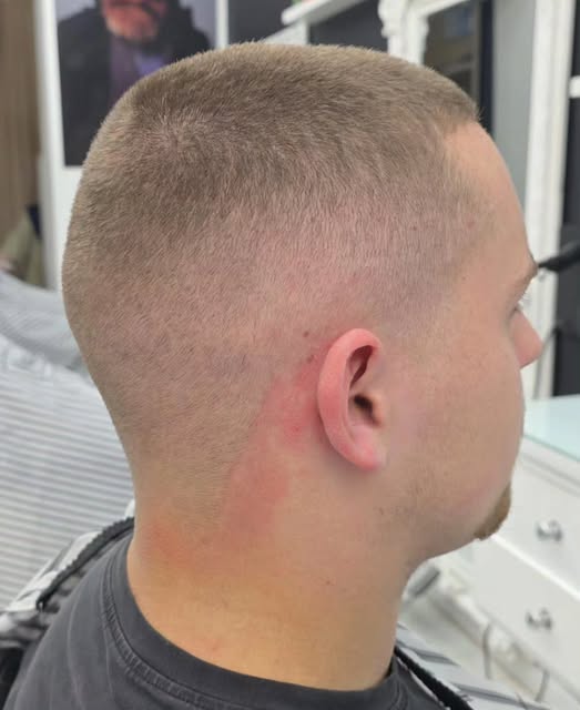 Close view of a finished short haircut